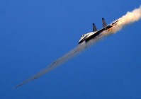 战斗机音爆破敌，现实还是夸张？（战斗机音暴）